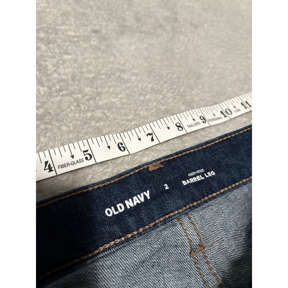 Old Navy Women's High Rise Barrel Leg Denim Blue Jeans Size 2 Pants - Picture 7 of 8